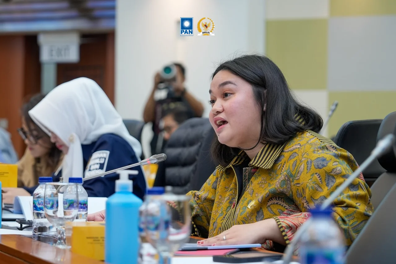 Farah Puteri Nahlia Dukung Penambahan Anggaran Kemkomdigi untuk Tangani Konten Negatif