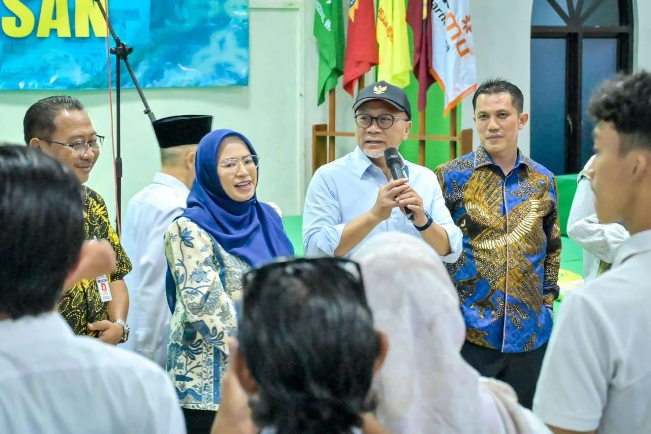 Aqib Ardiansyah Dampingi Menko Pangan Zulkifli Hasan Pastikan Program Makan Bergizi Gratis Tepat Sasaran