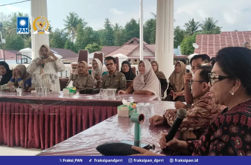 Saleh Daulay: Komisi VII DPR RI Salurkan Bantuan Rp500 Juta untuk UMKM Terdampak Bencana di Padang Pariaman