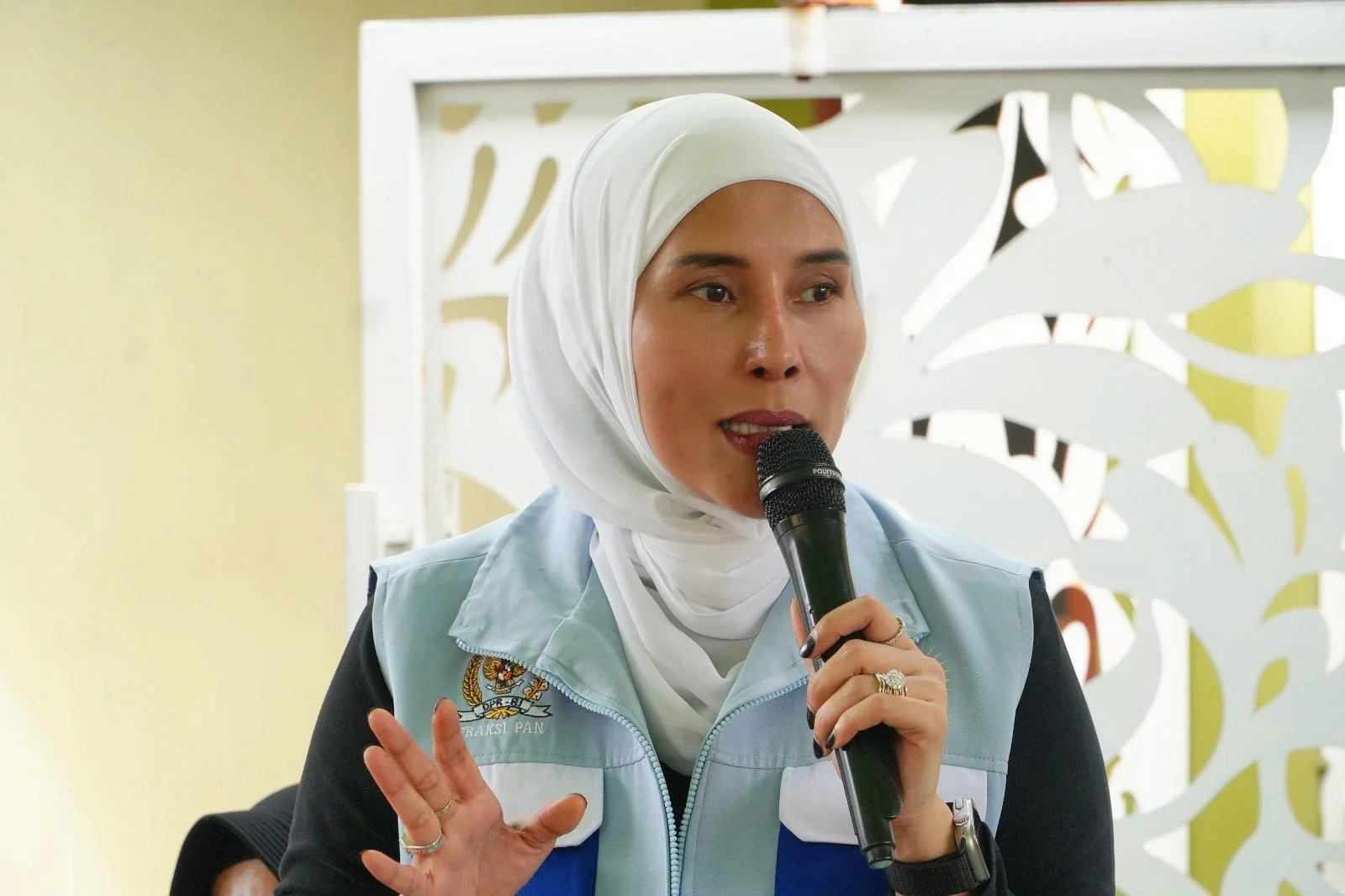 Okta Kumala Dewi  Tekankan Dugaan Kebocoran Data Instagram Harus Diusut Tuntas